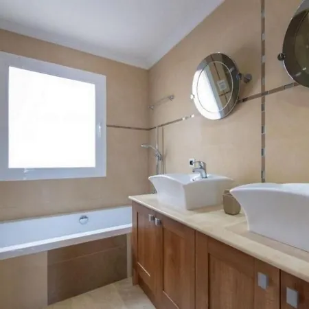 Lovely 4-bed House In Costa Adeje Ferienhaus *
