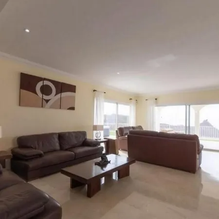 Ferienhaus Lovely 4-bed House In Costa Adeje Costa Adeje (Tenerife)